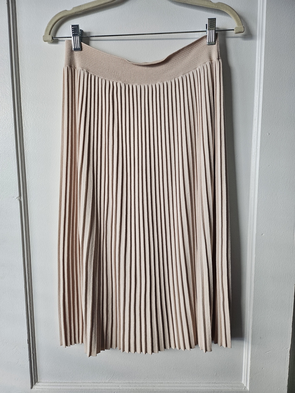 Zara Pleated Midi Skirt in Blush Pink